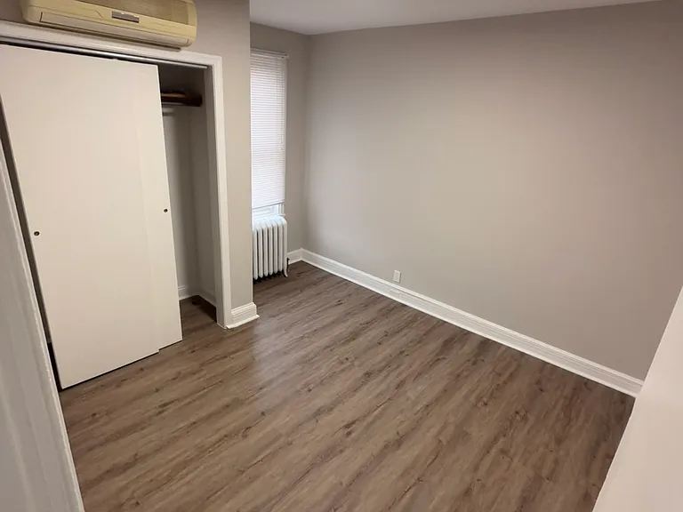 2917 W Girard Ave #2 — Photo 10
