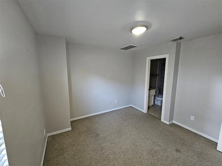 1271 W 17th St — Photo 29