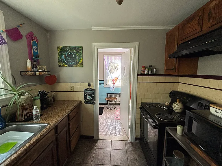182 Dora St #1 — Photo 13