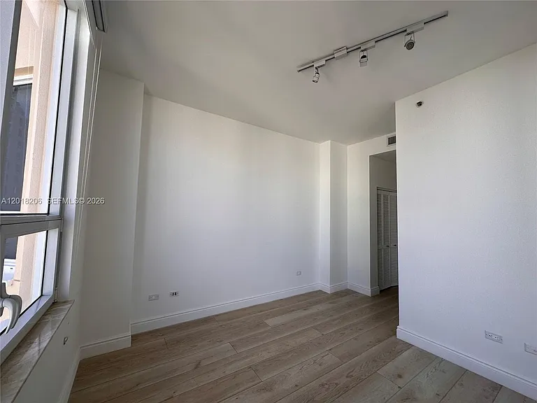 808 Brickell Key Dr #3608 — Photo 28