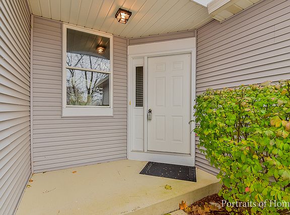 2nd image of 173 Lilac Ln