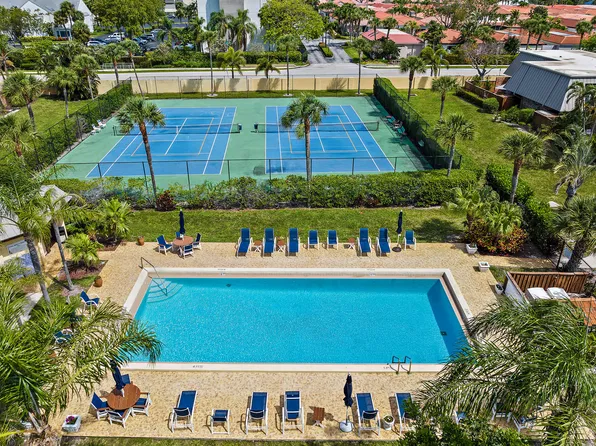 1420 Ocean Way APT 14D, Jupiter, FL 33477