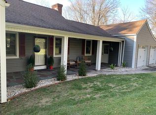 48 Ironworks Hill Rd, Brookfield, CT 06804