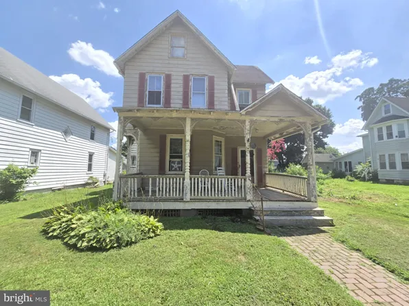 410 West St, Clayton, DE 19938