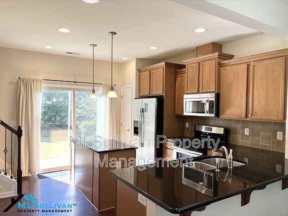 5th image of 28 Sangre De Cristo Dr #1