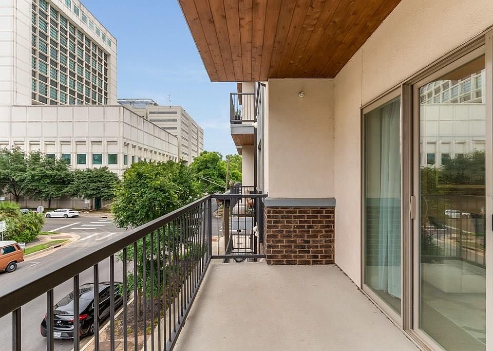 1st image of 908 Nueces St #26