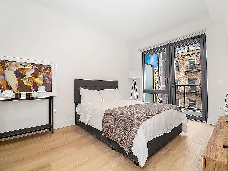 2 bed · 1 bath in Chinatown, Manhattan