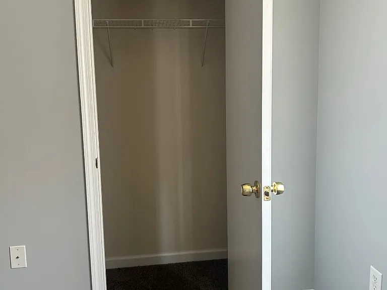 Unit Photo