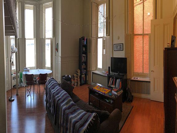 2nd image of 1203 Saint Paul St APT 5