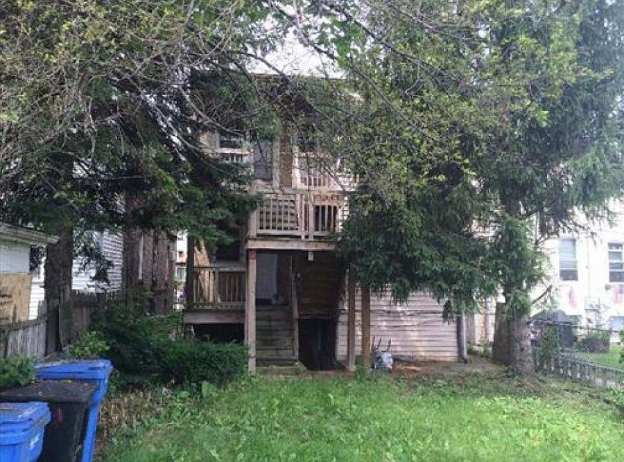 2nd image of 6009 S Talman Ave