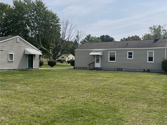 2nd image of 9 Foster Dr