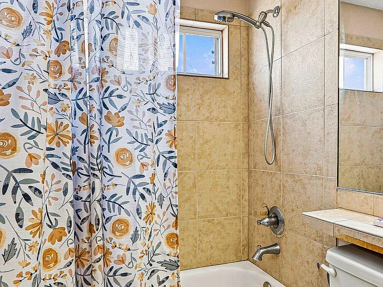 13566 Emerald Coast Ln — Photo 47