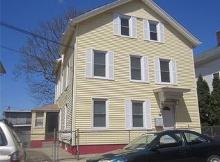 24 Middle St, Pawtucket, RI 02860