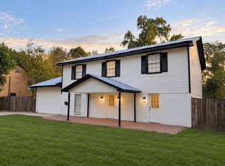 916 Brook Forest Dr #A, Conroe, TX 77385