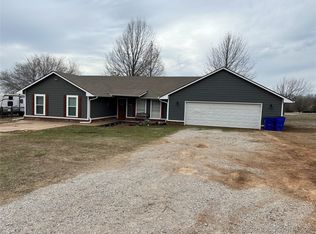 17034 S 319th East Ave, Coweta, OK 74429