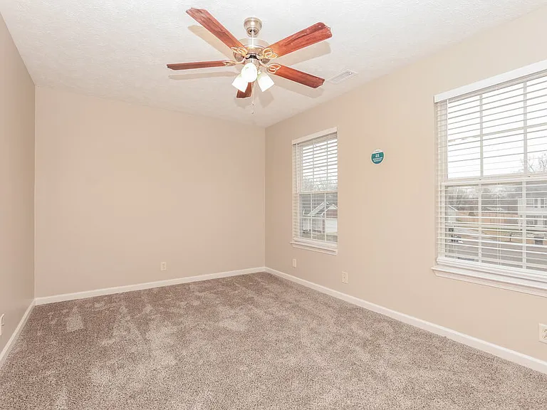 2707 Nugget Ct — Photo 11
