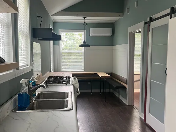 3272 Hollywood St #A, Baton Rouge, LA 70805