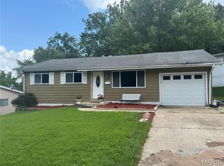 2668 Daman Ct, Saint Louis, MO 63136