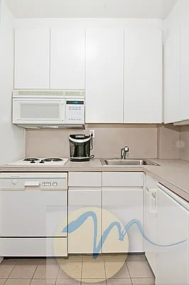Rented by Medow Property | media 19
