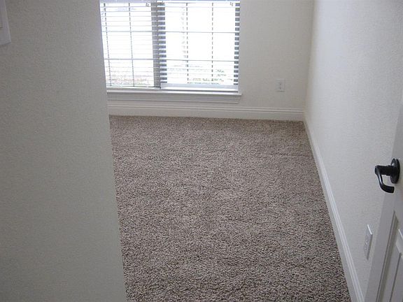 5th image of 1104 Melcer St