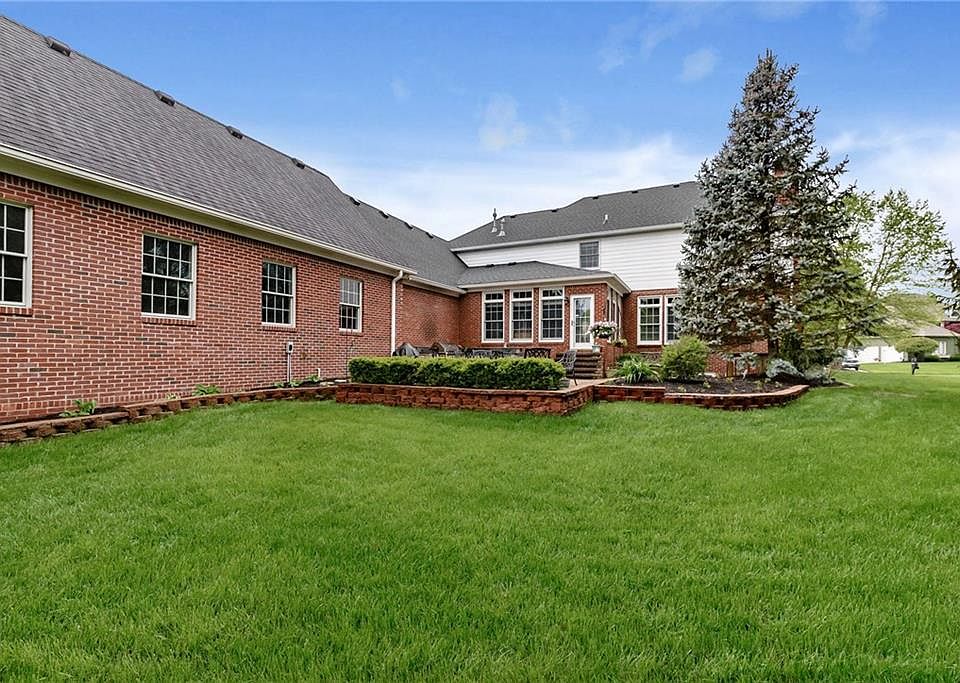 2nd image of 13881 Berenger Ln