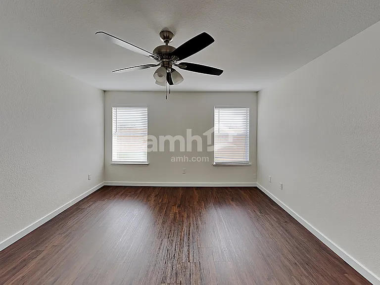 7031 Rovato Dr — Photo 10