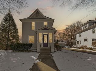 410 5th St E, Northfield, MN 55057