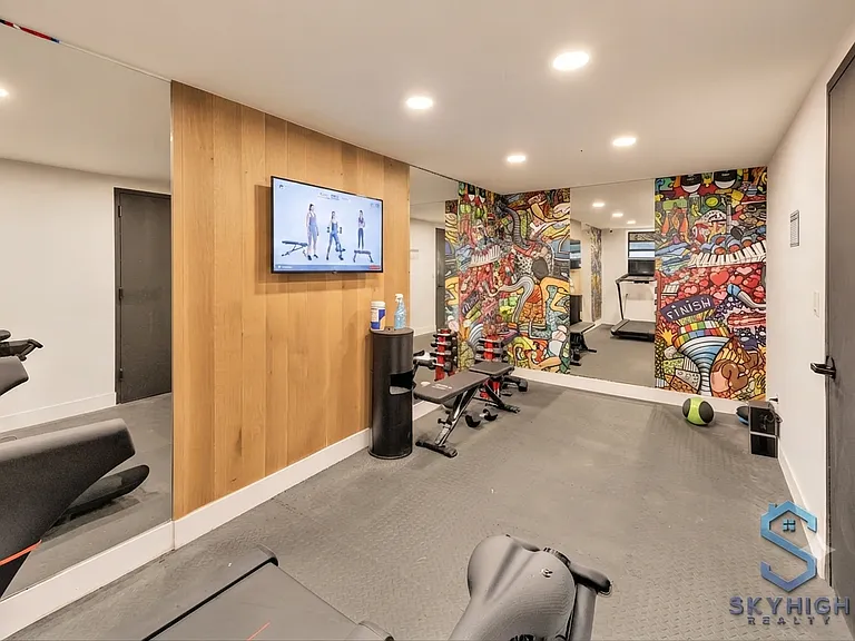 723 Knickerbocker Ave #3D — Photo 16