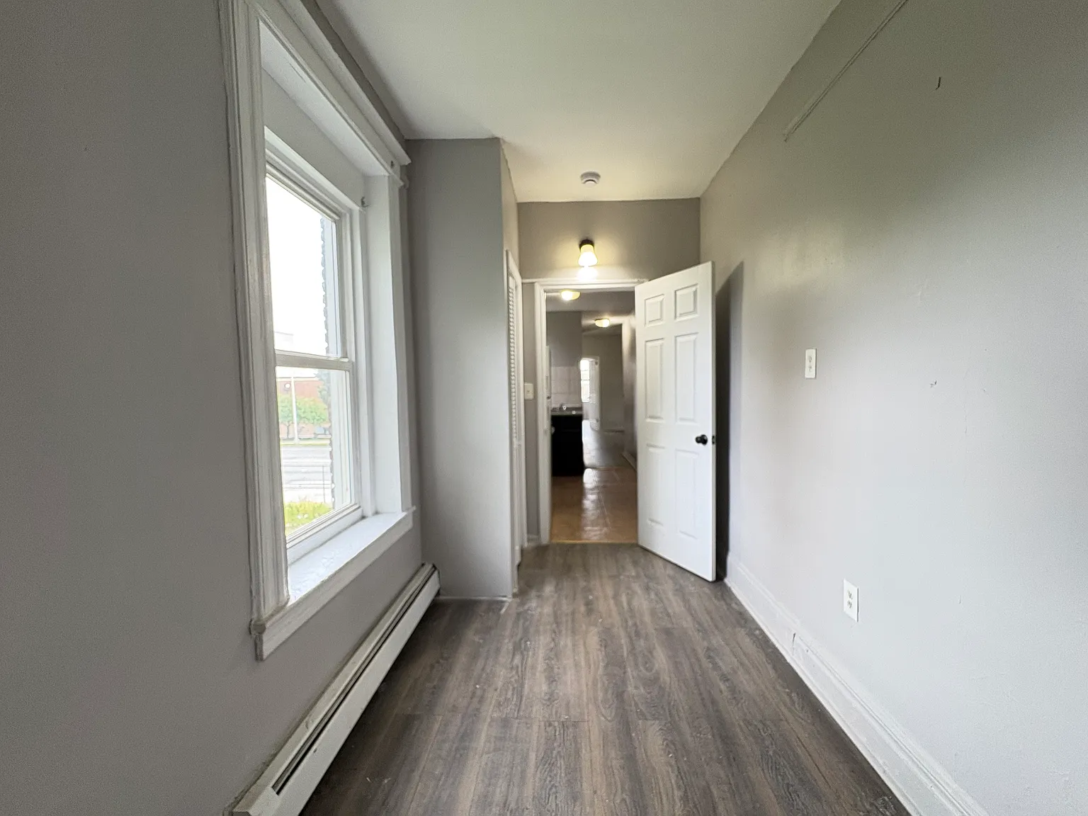 2 bed, 550 sqft, $1,495 — Photo 2