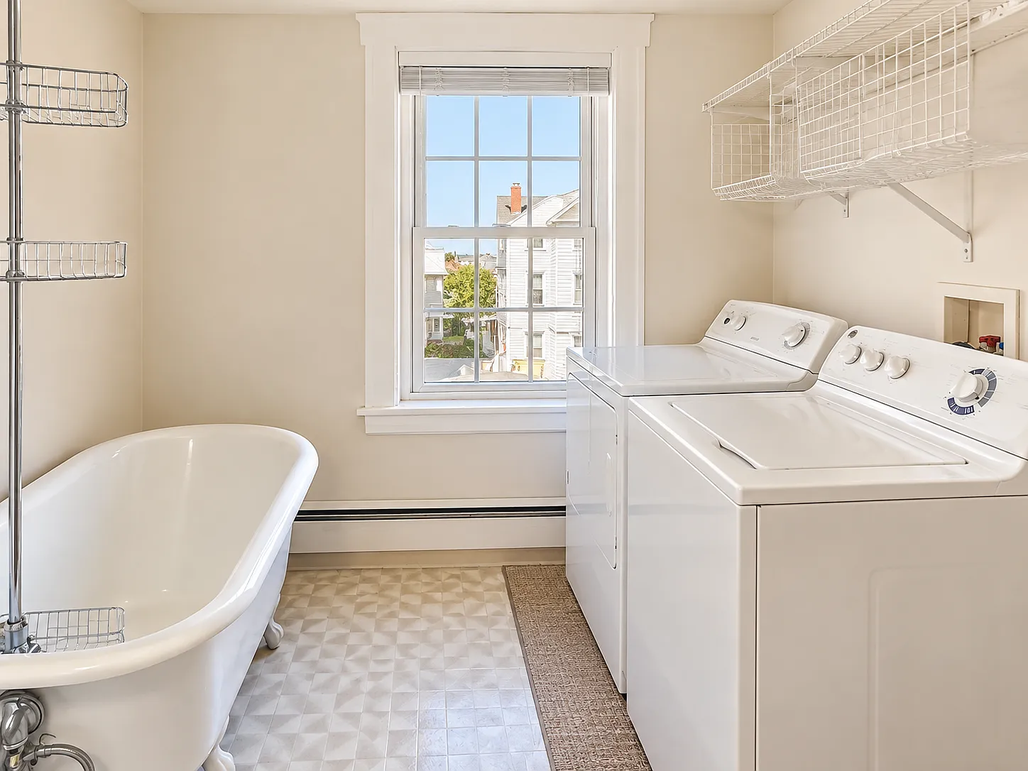 Studio, 550 sqft, $2,150 — Photo 4