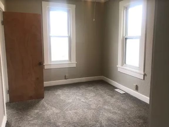 4th image of 1013 N 8th St