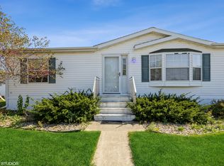 1005 Daleann Ave, Dekalb, IL 60115