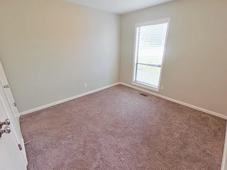 731 Prestige Blvd — Photo 15