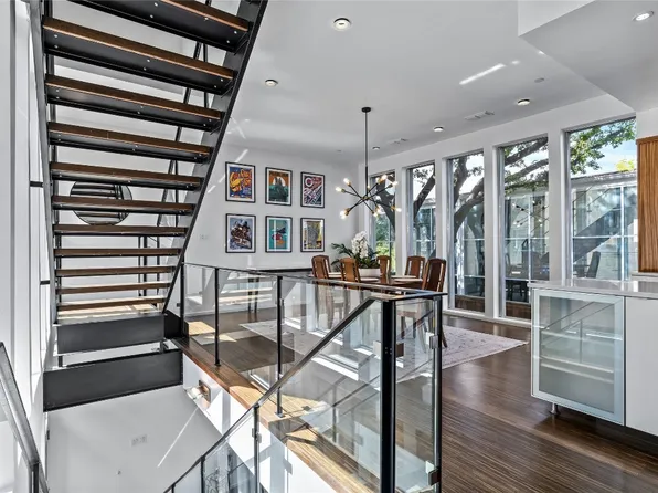 4206 Buena Vista St APT B, Dallas, TX 75205