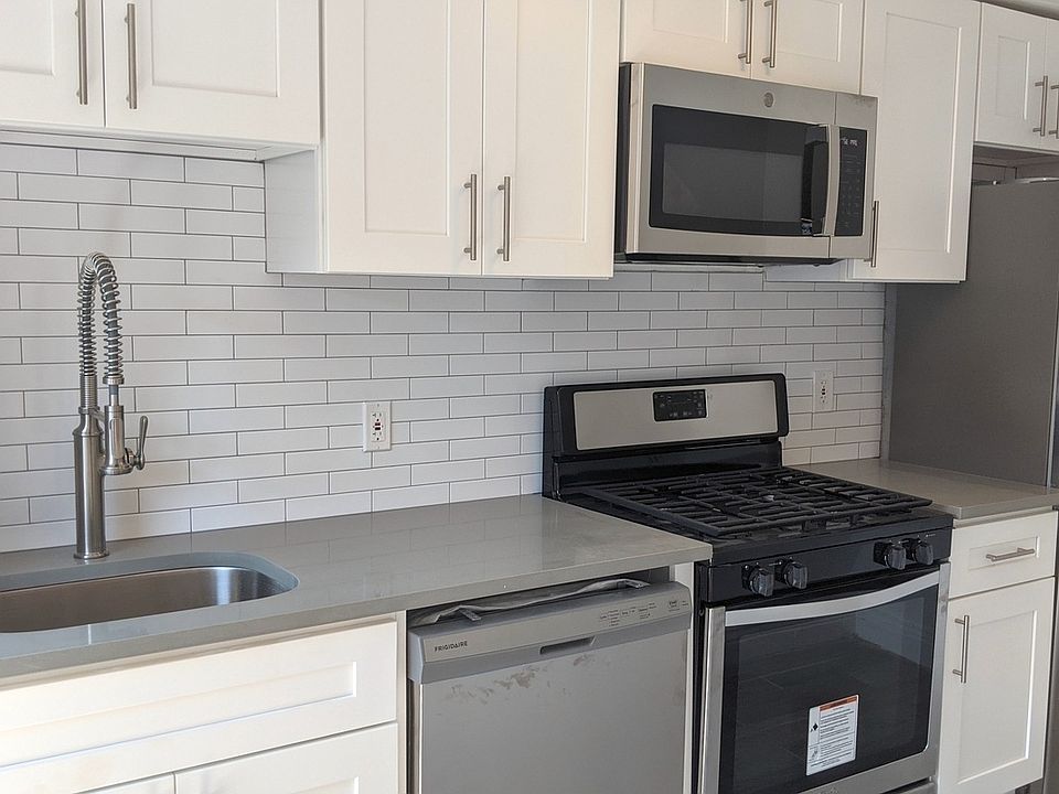1st image of 280 Lafayette Ave #4