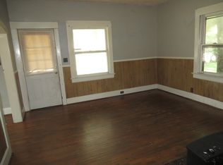 1532 W Nichols St, Springfield, MO 65802