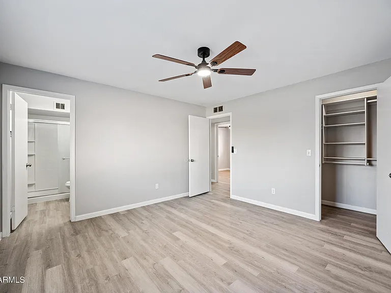 3409 E Campo Bello Dr — Photo 11
