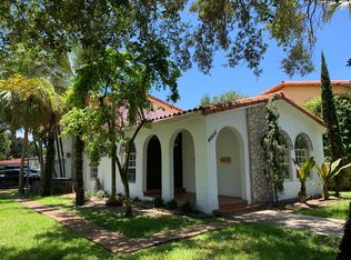 4005 Alhambra Cir, Coral Gables, FL 33146