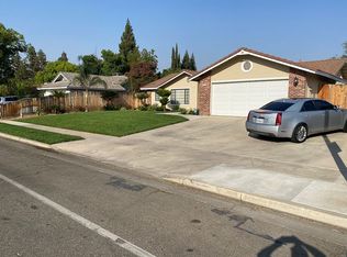 419 Armstrong Ave, Clovis, CA 93611