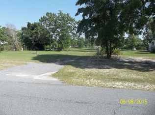 2218 Nora Dr, Blackshear, GA 31516