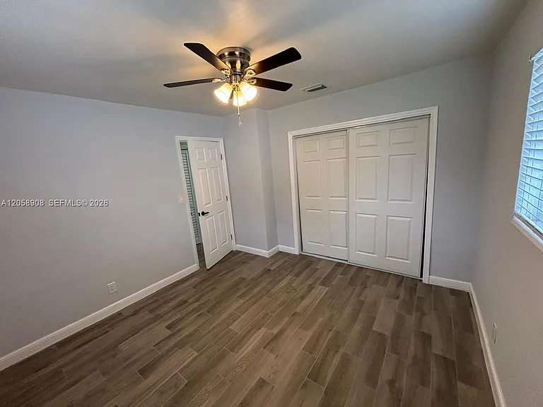 1426 Arthur St — Photo 5