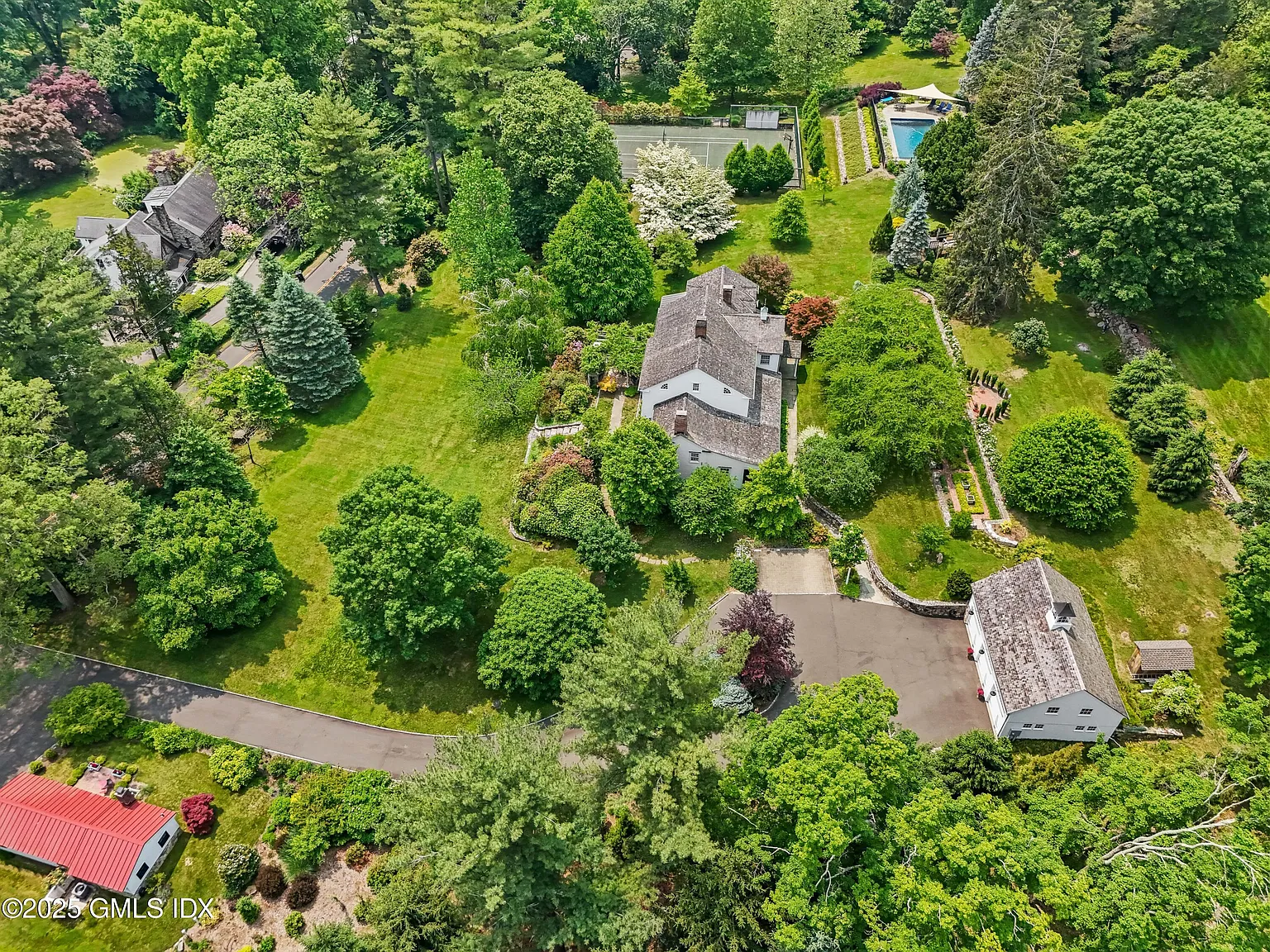 19 Meadow Dr photo 1