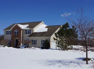 4949 Bulrush Rd, Syracuse, NY 13215