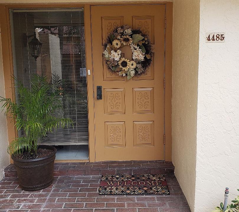 1st image of 4485 Windjammer Ln