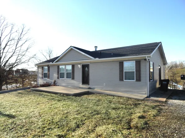 402 Lynn Ln, Falmouth, KY 41040