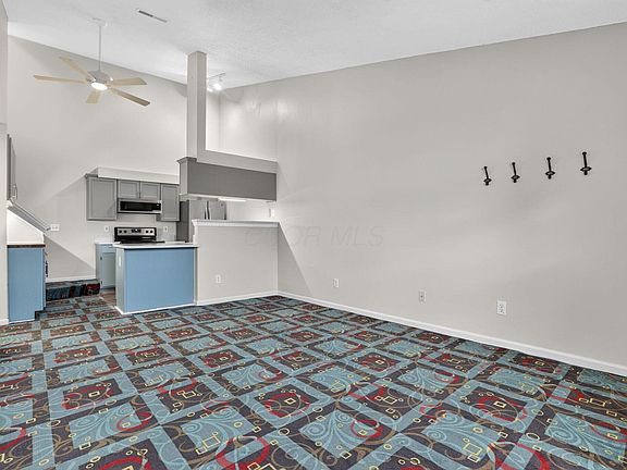 4th image of 997 Kingsbury Ct