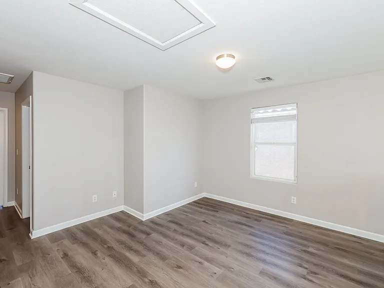9904 Pride Dance Ct — Photo 11