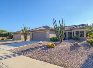 17533 N Thoroughbred Dr, Surprise, AZ 85374