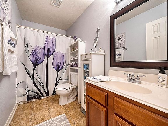 4th image of 15302 Thistle Rock Ln