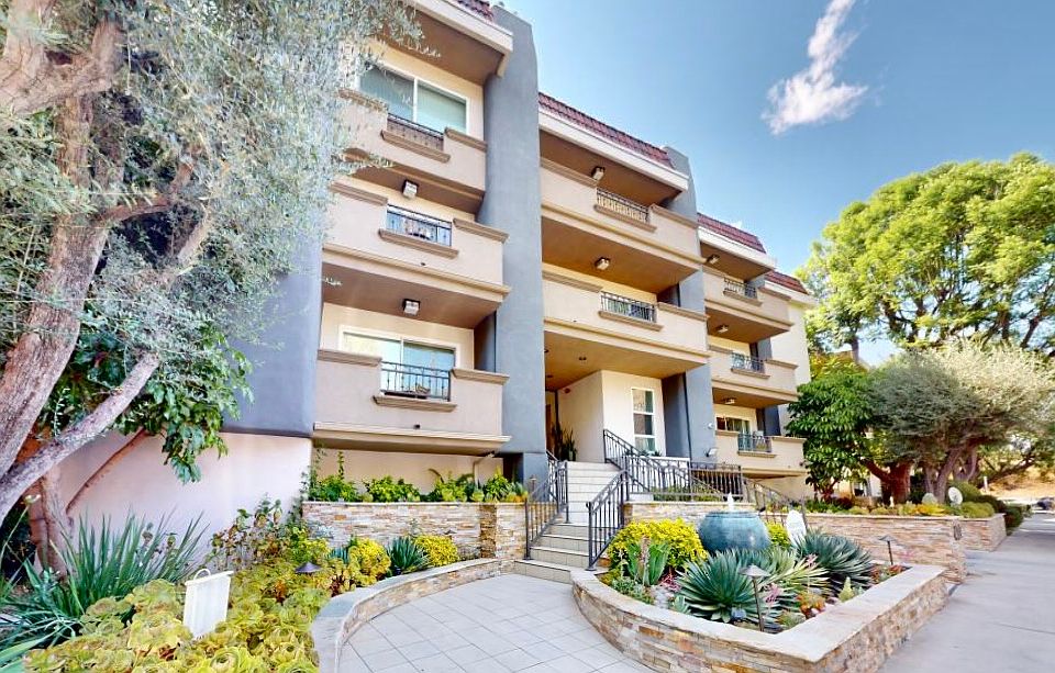 Villa Bonita Apartments (newly remodeled building)